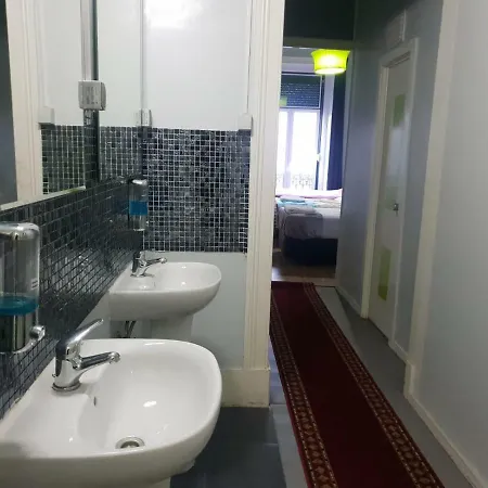 Hostel Shangri-la *