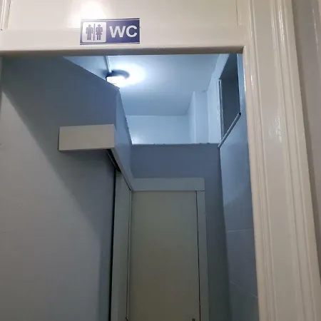 Hostel Shangri-la *