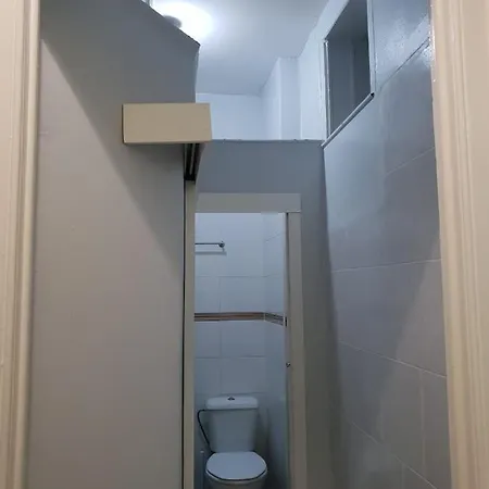 Shangri-la Hostel
