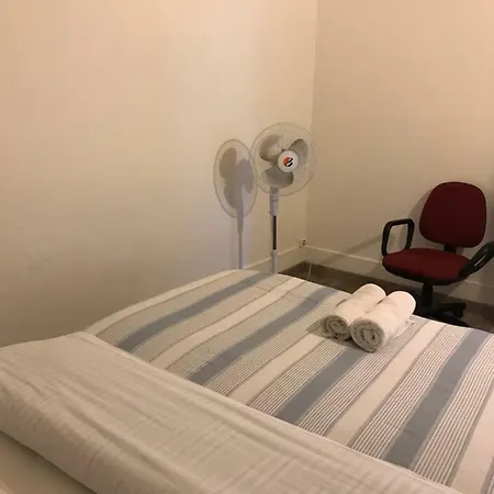 香格里拉旅舍 * Lisboa